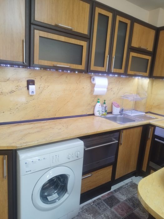 Дава се под наем Двустаен апартамент в с. Калековец, Област Пловдив - 60 кв.м за 408 € - Снимка #2