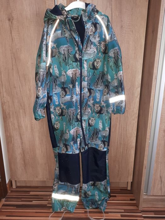 Salopetă copii  Guppy  unisex cu imprimeu