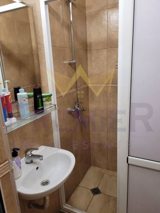 Дава се под наем Четиристаен апартамент в Варна, Чайка - 90 кв.м за 612 € - Снимка #8