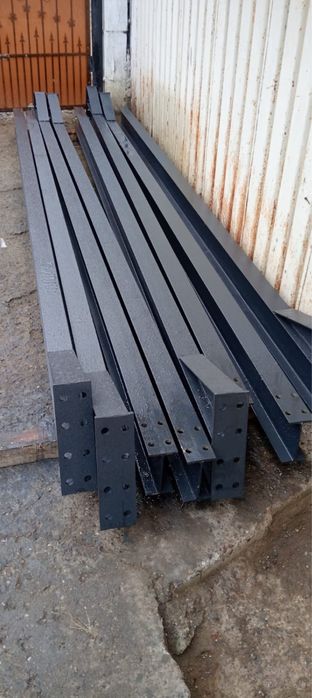 Vând hala structura metalică 10x20x4 (200mp) pret 2800 euro