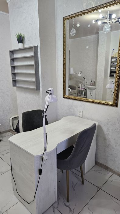 Сдаётся место мастеру маникюр и педикюр