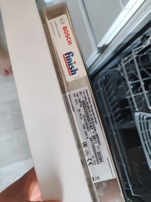 Продам посудомоечную машину