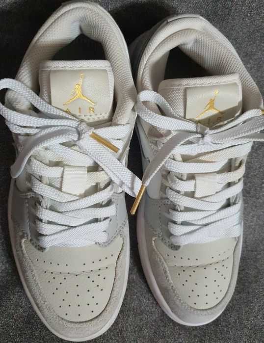 Кроссовки Nike Air Jordan 1 Low Paris