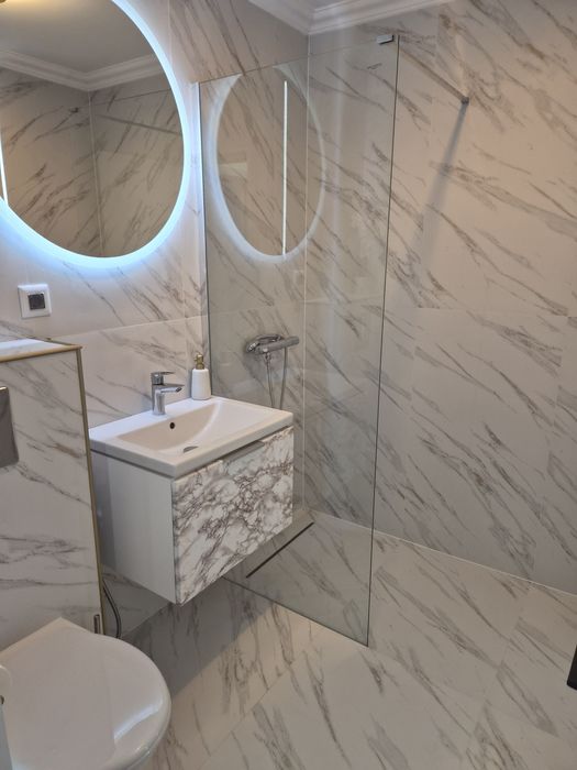 Închiriez apart 3 camere _ Școlilor