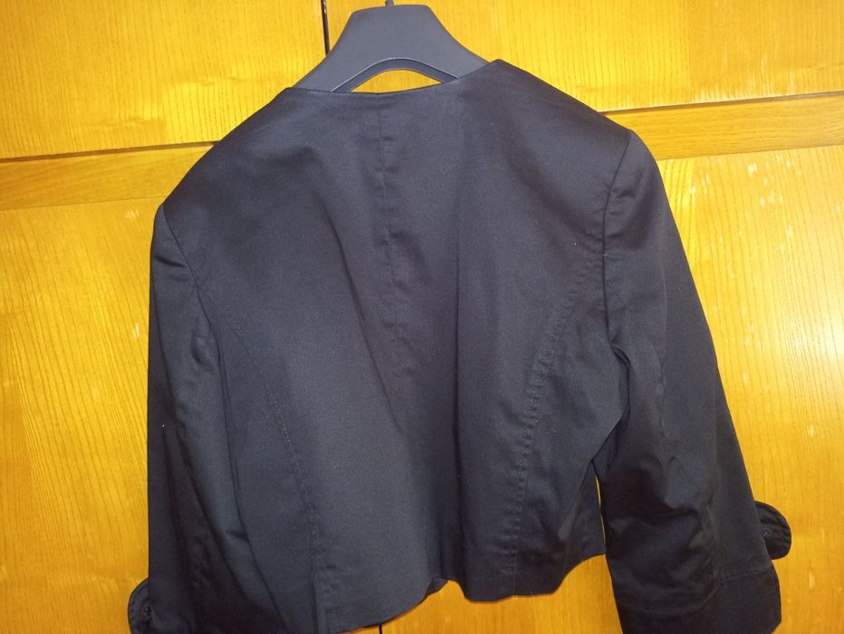 Страхотно късо сако/ Дамски сте