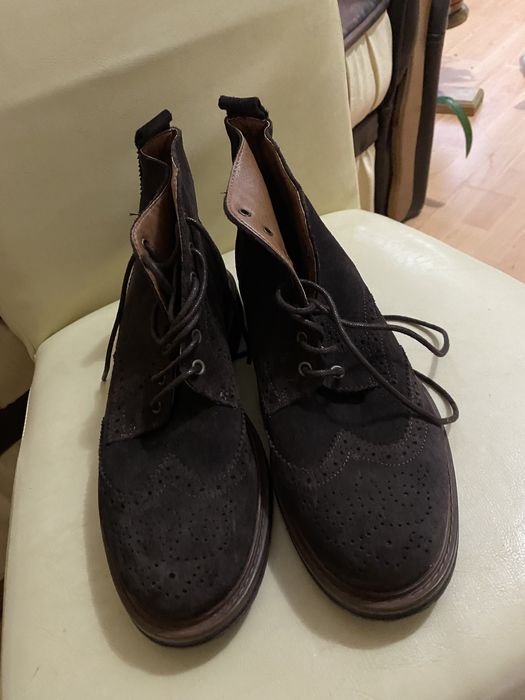 Vand ghete noi din piele intoarsa