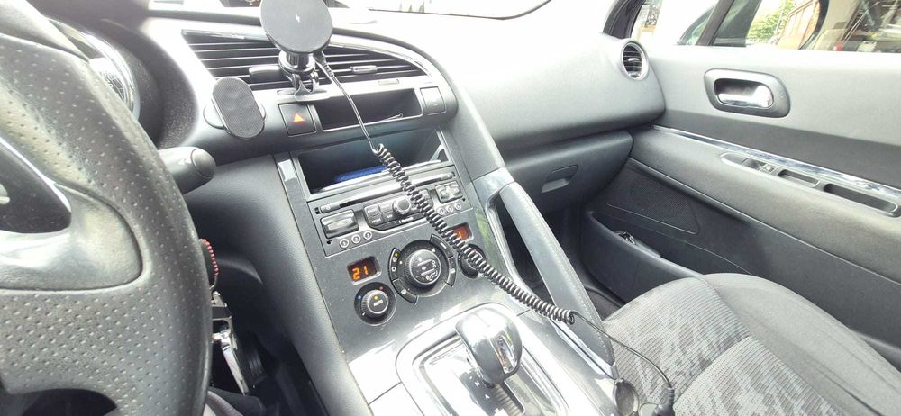 Peugeot 3008 2.0 HDI Hybrid 4