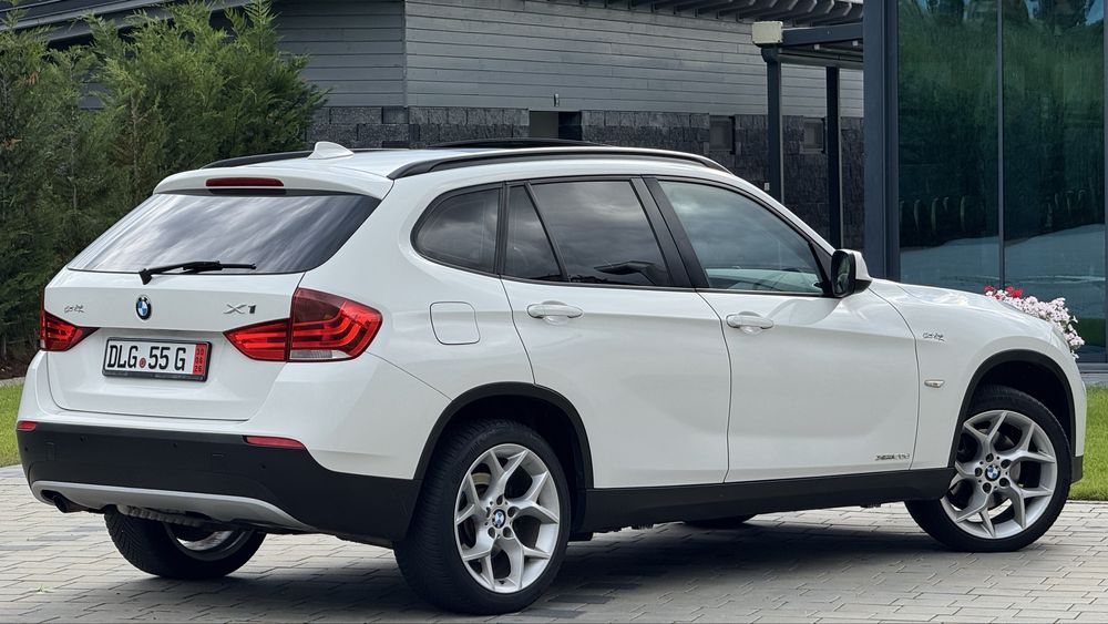 BMW X1 2010 — imagine 3