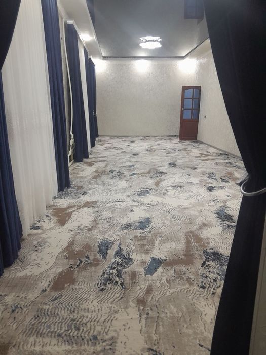 Shaxarda 2 ta yonma yon dacha sotiladi. Ikkalasini olganga supper narx