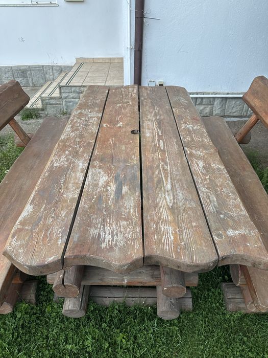 Mobilier exterior rustic