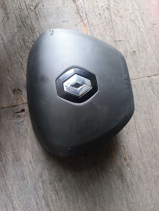 Арматурно табло с аербег Рено Клио 4 / Clio 4 airbeg