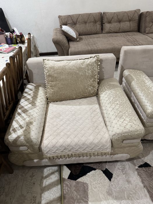 2 Кресло сатылады