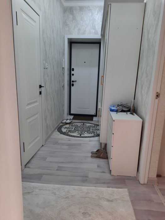 Продаётся 2 ком.кв. в центре возле рынка