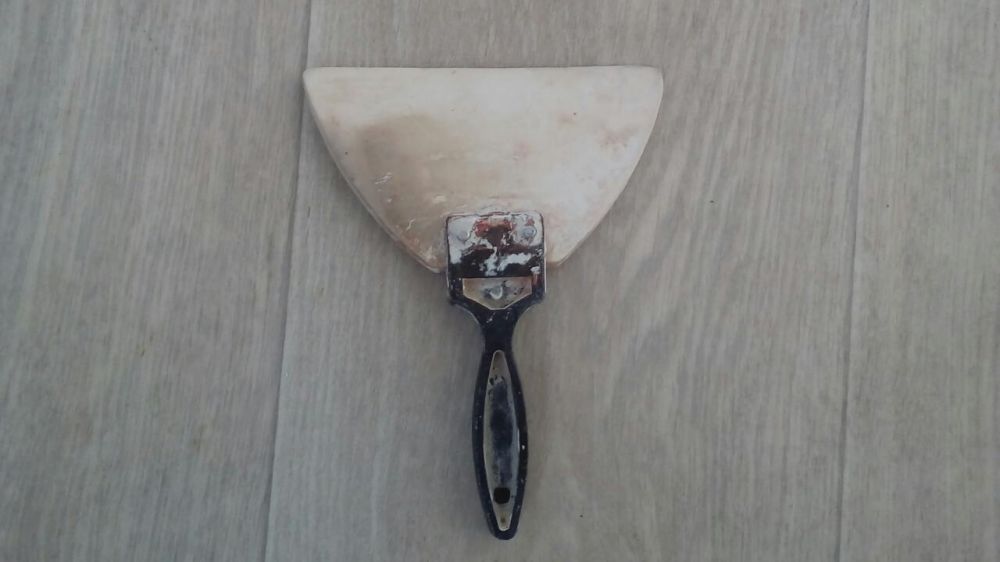 Шпатели. 8 шт. Цены уточняйте.