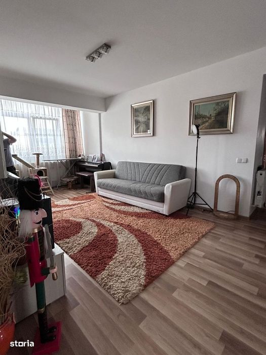 Zamca doua camere bloc nou