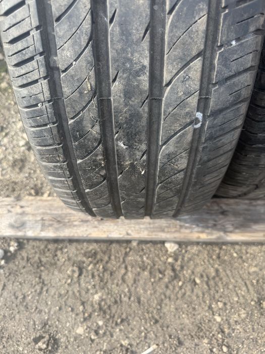 2 боря летни гуми Waterfal 235/55 R17 Dot 0722 ном 207