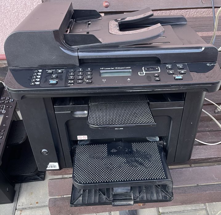 Imprimantă multifuncțională HP LaserJet 1536dnf
