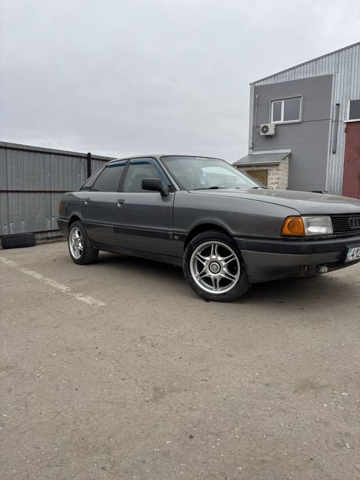 Продам ауди 80 б3