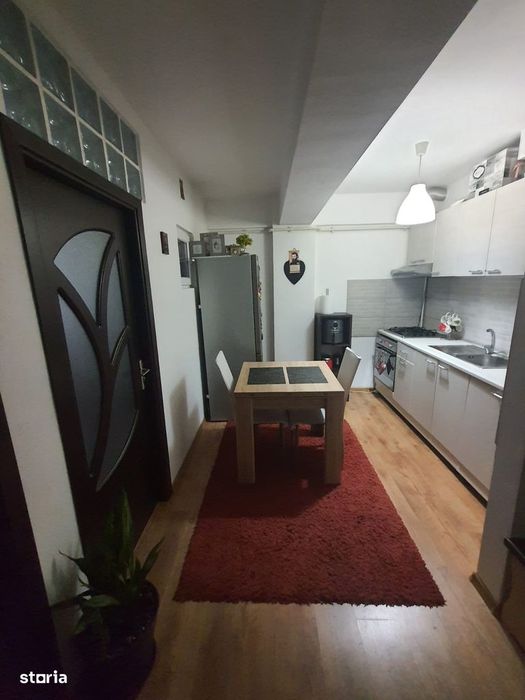 Apartament de vânzare ( 2 camere + bucătărie), zona Dedeman