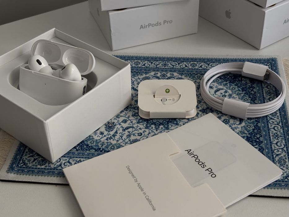 airpods разных версий