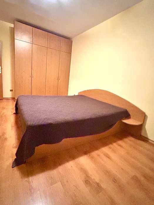 Тристаен апартамент в Овча Купел