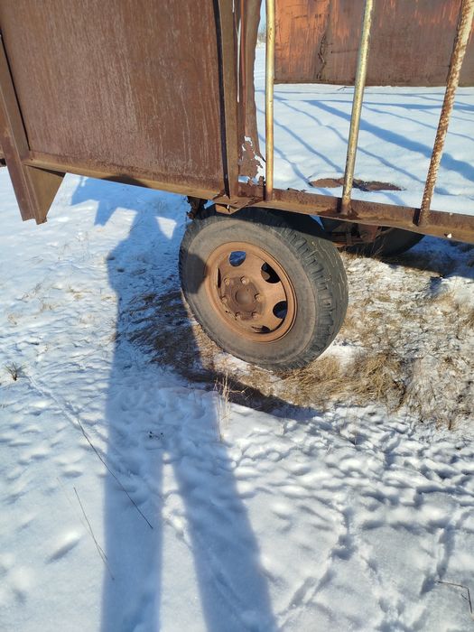 Продам телегу Сеновозку 600К