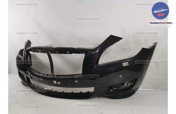 Предна броня Г37 оригинална със сензори и миещи устройства Инфинити Г