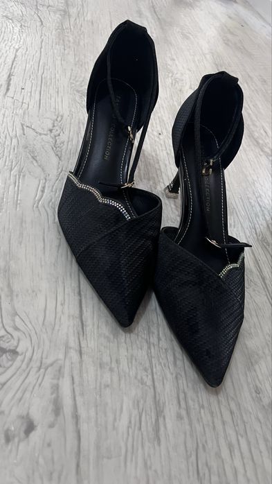 Каблук черный на шпильке