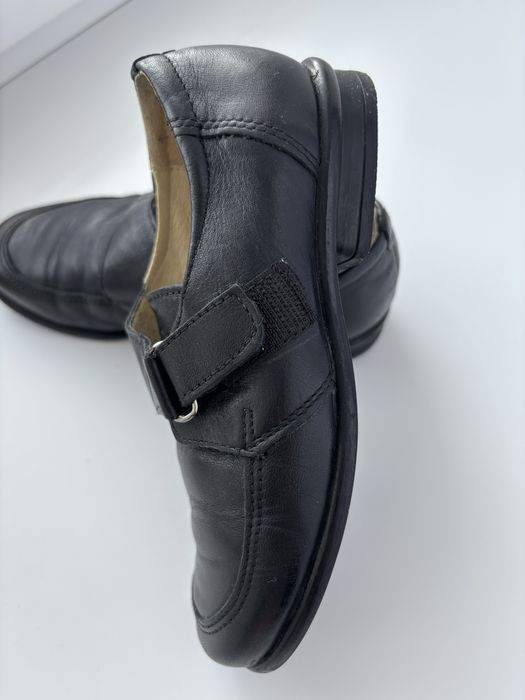 Обувь натуральная кожа  30 размер