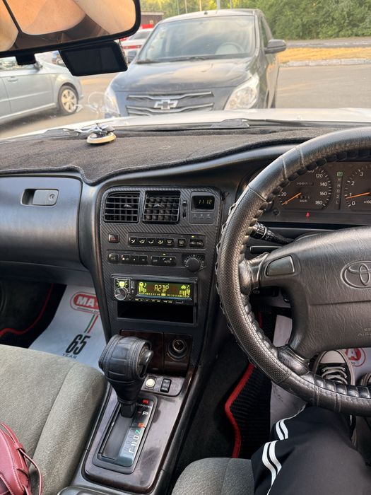 продам toyota mark II 1995