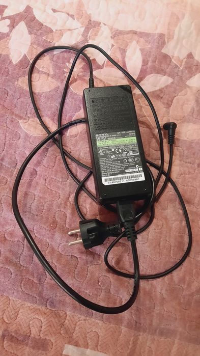 Încărcător laptop Sony Vaio