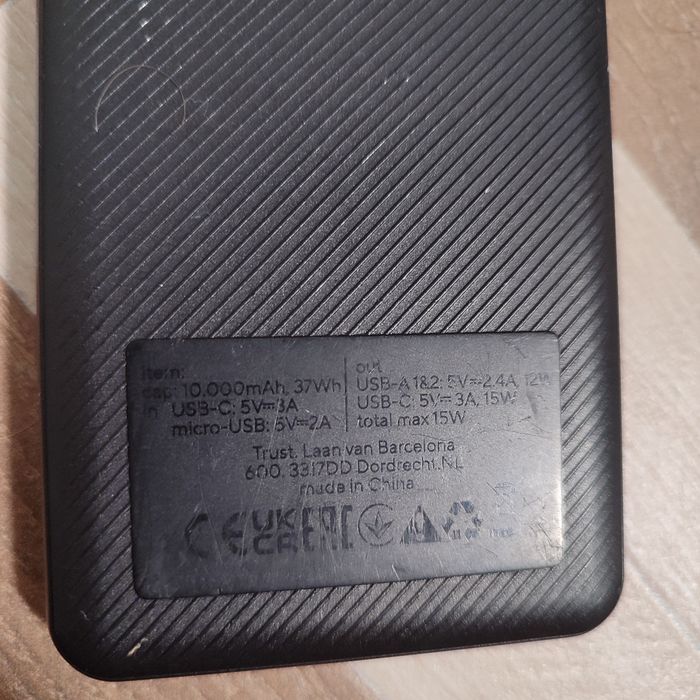 baterie externa 10.000 mAh