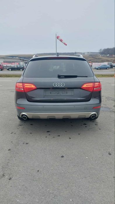 Audi A4 allroad quattro 3.0 Tdi 240 cp