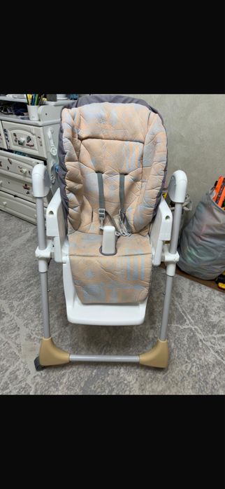 Детский стул для кормления