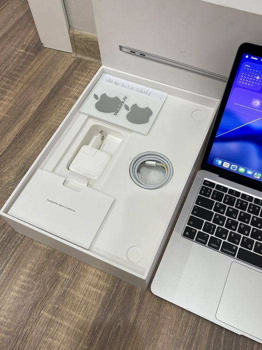 MacBook Air M1 8gb