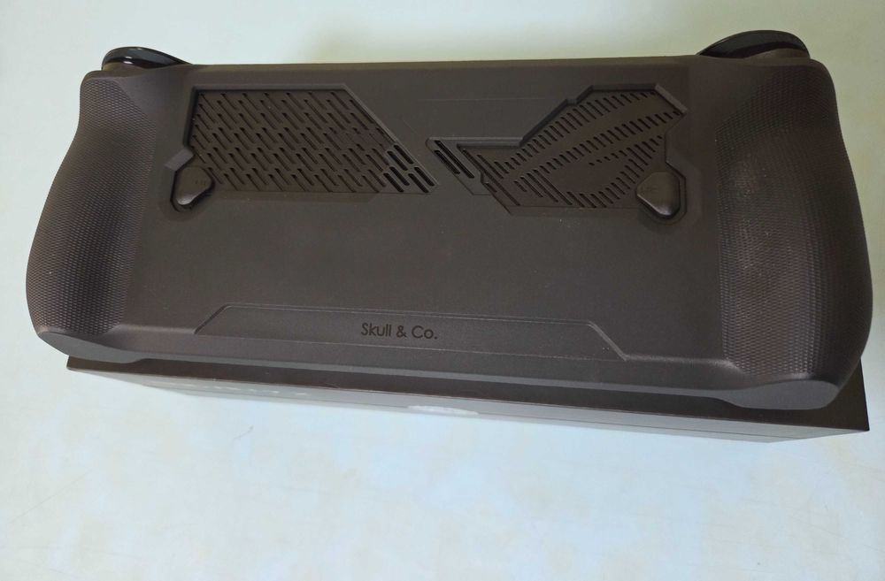 Продам ASUS ROG Ally X