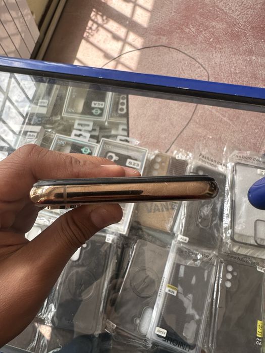 Iphone xs идеалл