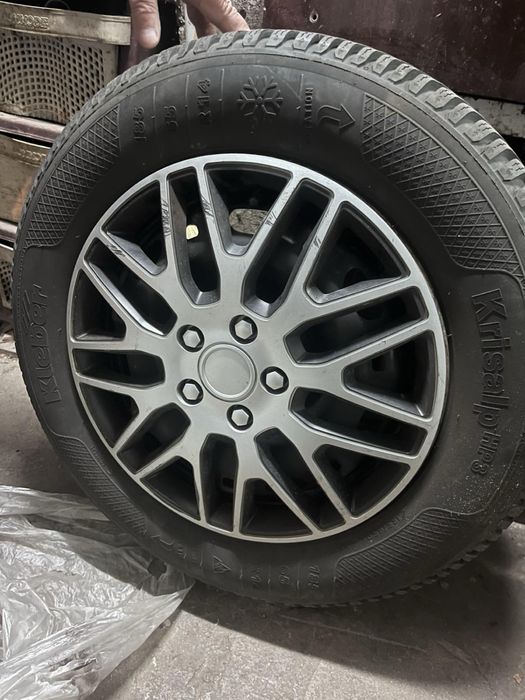 Зимни гуми с джанти