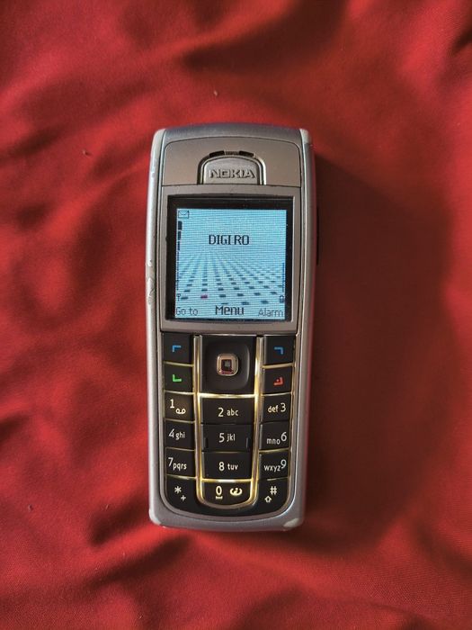 Nokia 6230 ( liber de rețea)
