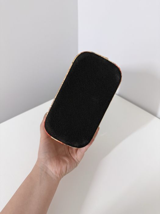 Органайзер для расчесок