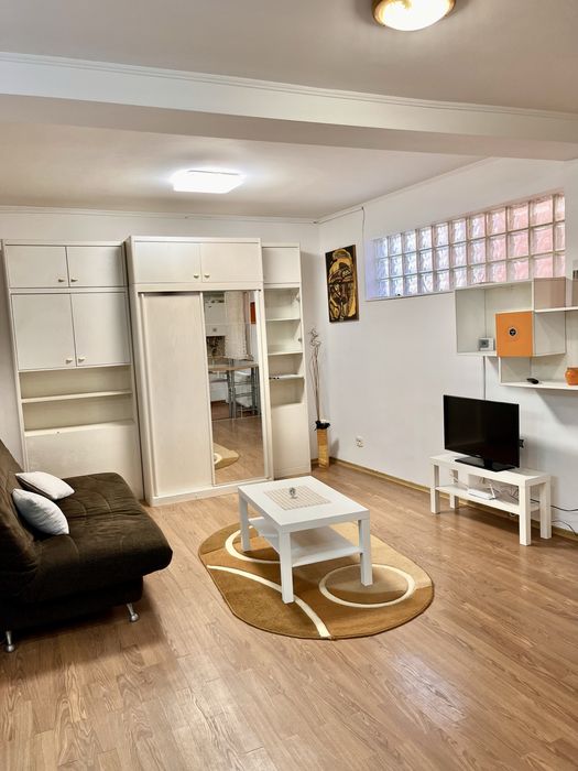 Apartament 2 cam in vila, de inchiriat, centrala proprie, proaspat renovat, Matei Voievod
