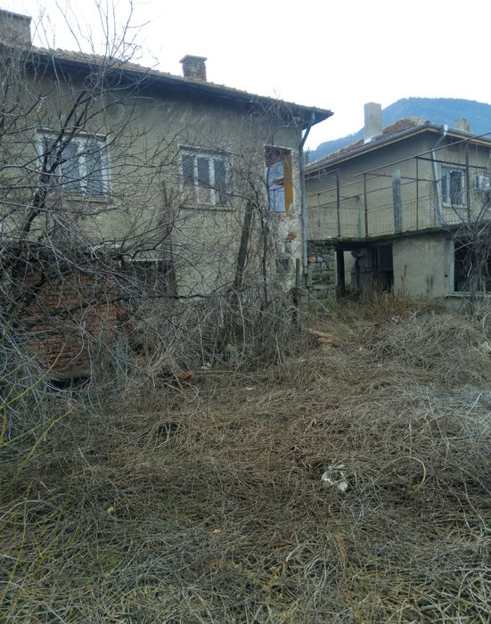 Продава се Къща в с. Бистрица, Област Кюстендил - 150 кв.м за 313 €/кв.м - Снимка #1