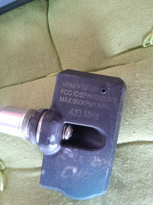 Датчици за гуми бмв bmw F