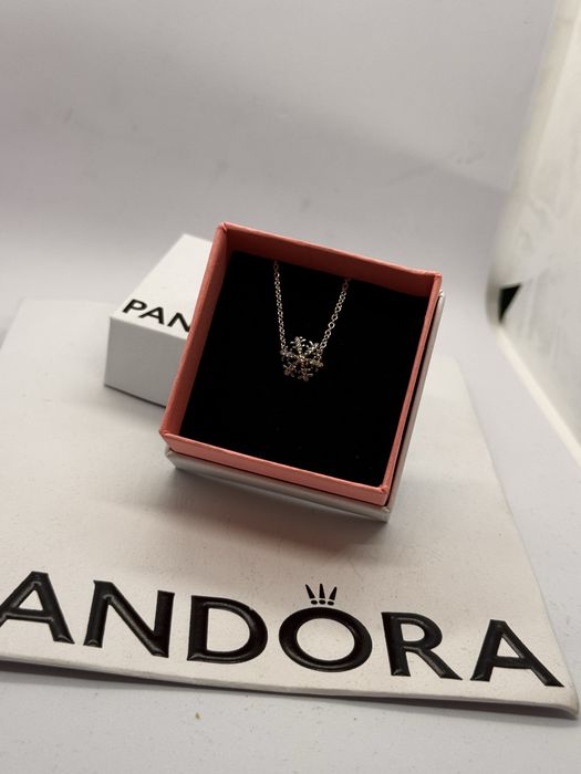 Pandora колие Пандора