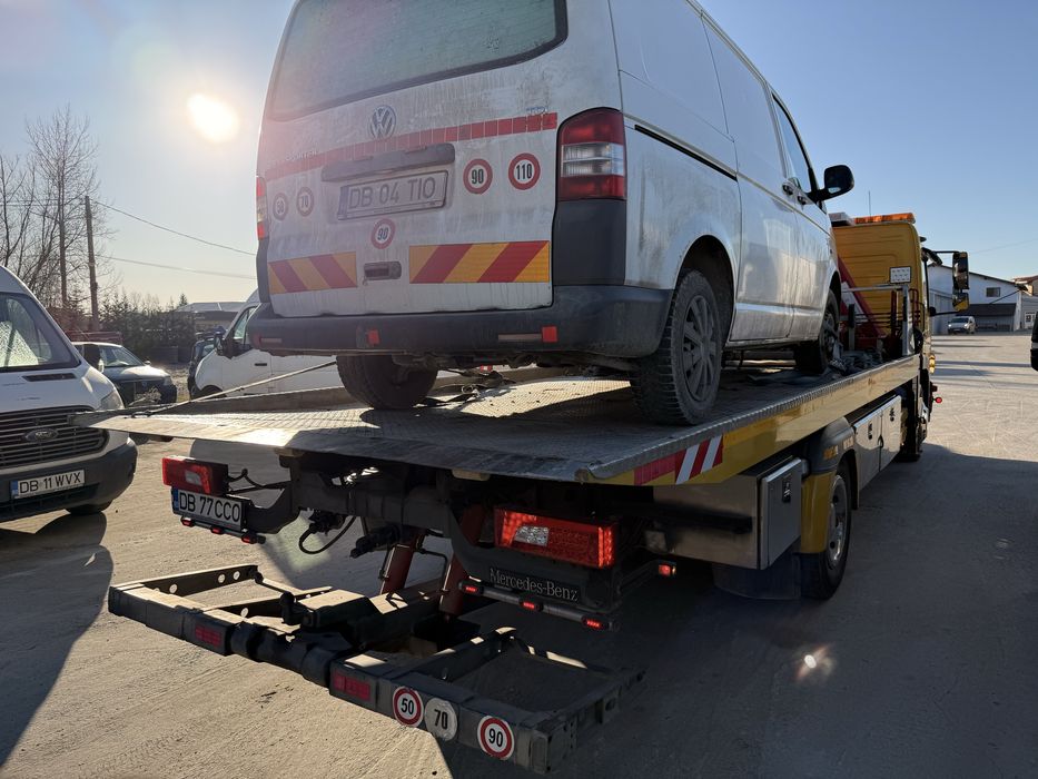 Tractări auto cu platforma 24/24 sinaia fieni pucioasa targoviste