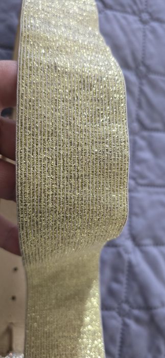 Дамски колан златист