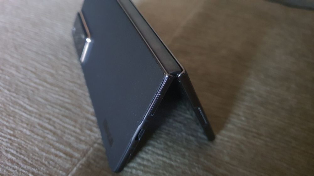 Telefon Honor Magic V2