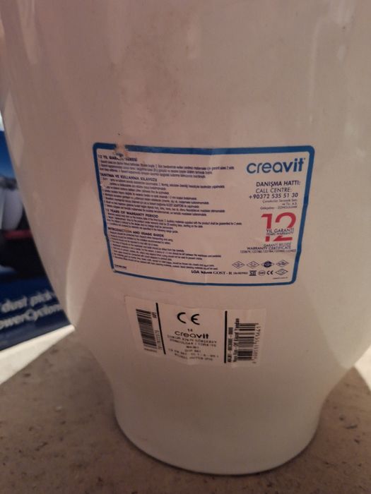 Нова конзолна тоалетна чиния Creaviт с капак