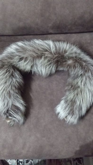 Продам  воротник чернобурки длина 45 см