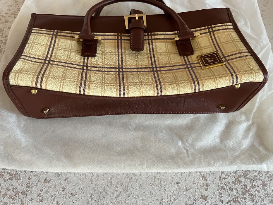 Дамска чанта